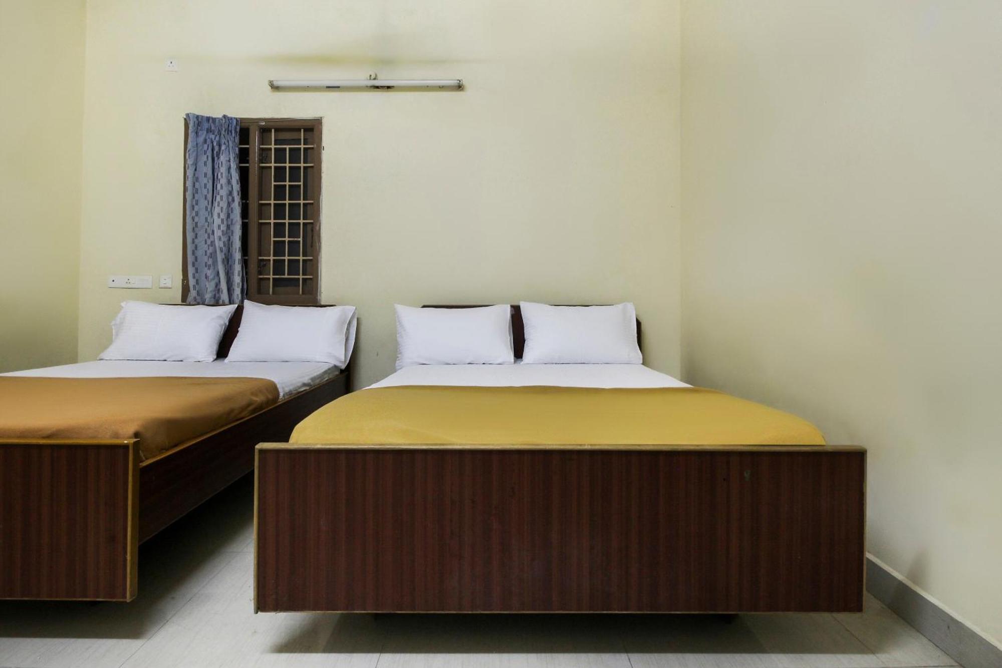 فندق Spot On Jayalakshmi Residency Non Ac Kovilpatti المظهر الخارجي الصورة