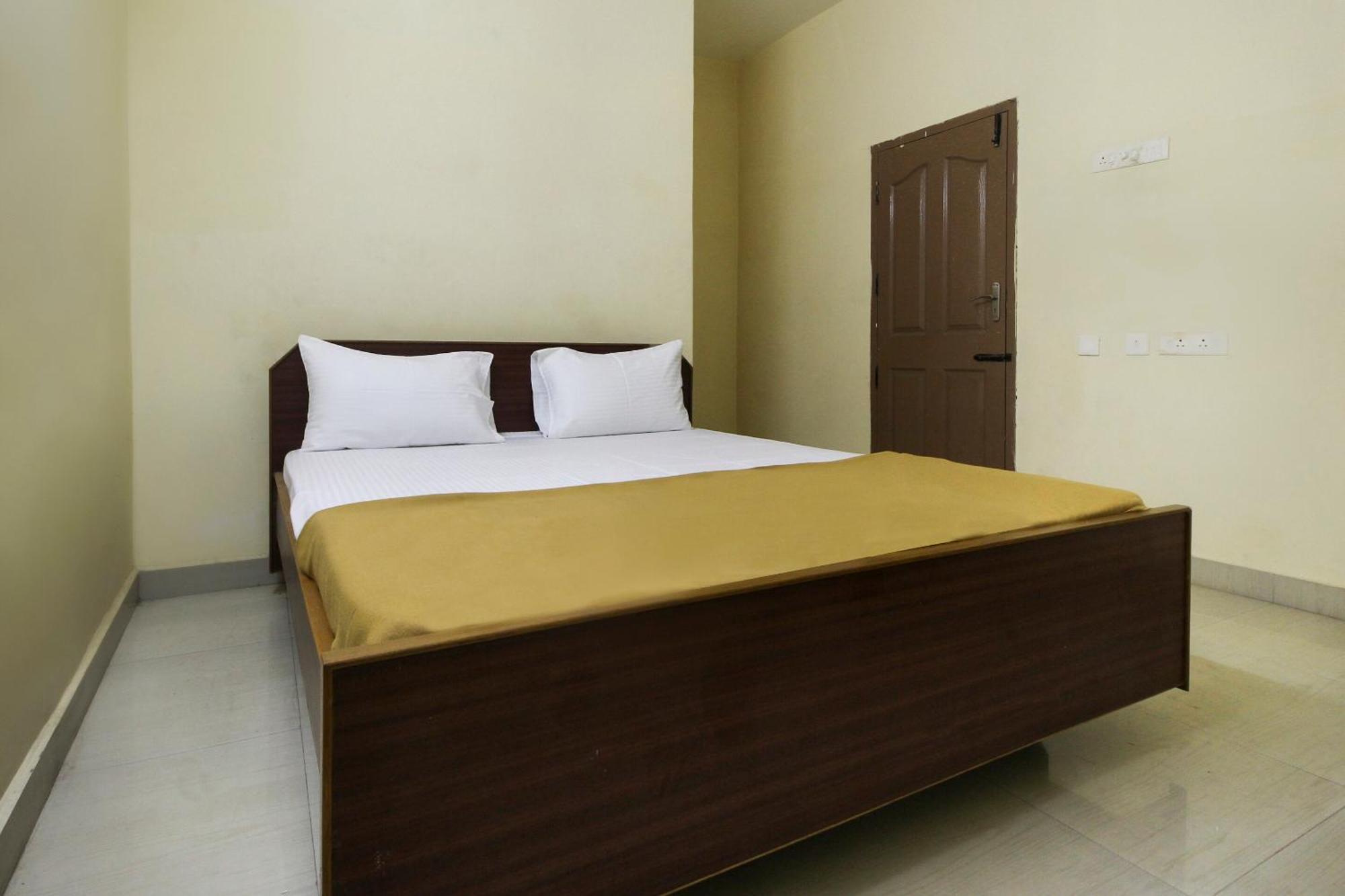 فندق Spot On Jayalakshmi Residency Non Ac Kovilpatti المظهر الخارجي الصورة